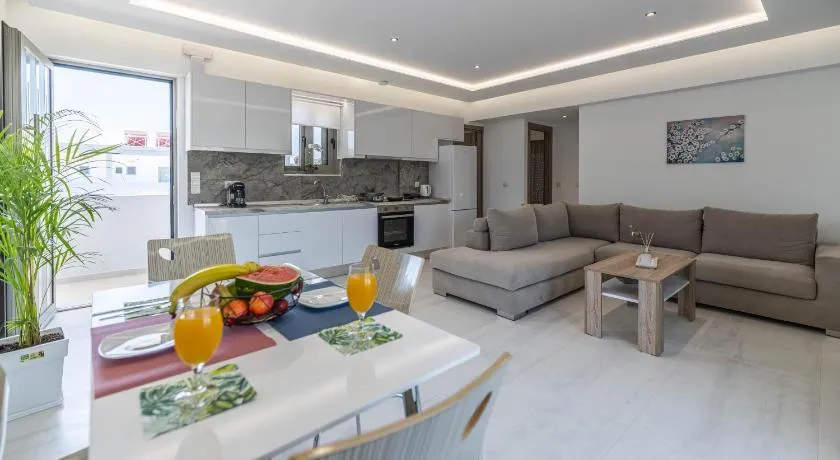 Demiani House - Image 1