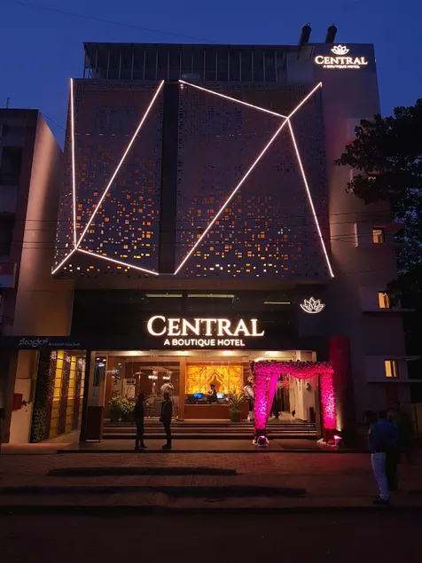 CENTRAL A BOUTIQUE HOTEL - Image 1