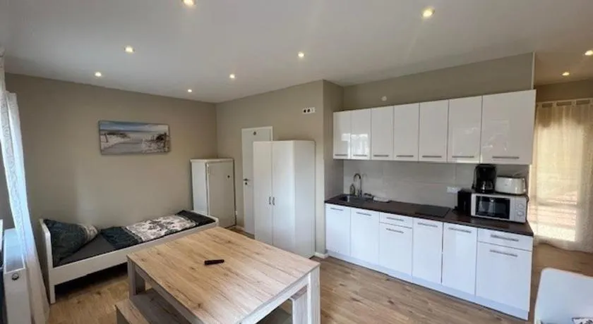 Beach Monteur Apartment - Image 1