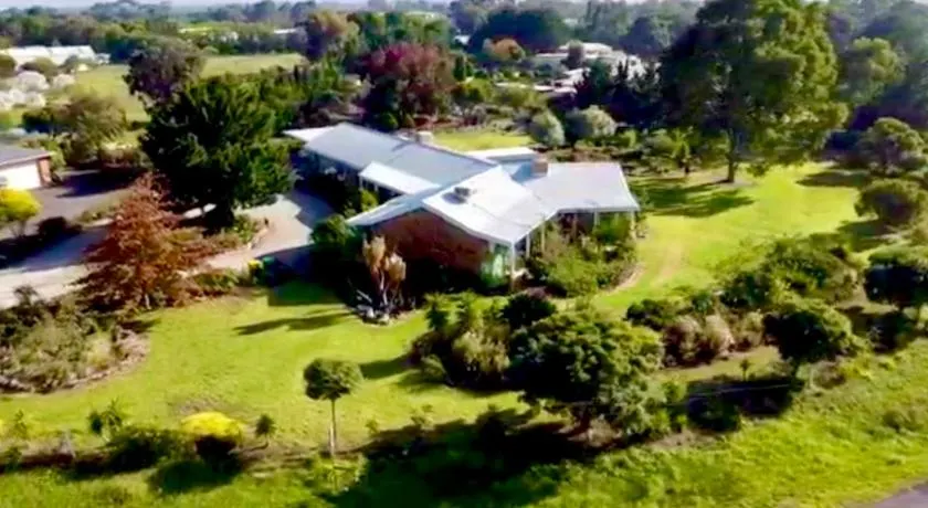 Melbourne Garden Bed and Breakfast - Image 1