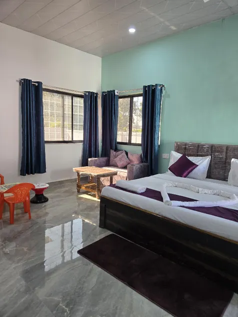 Rainbow Cottage Stays - Image 1