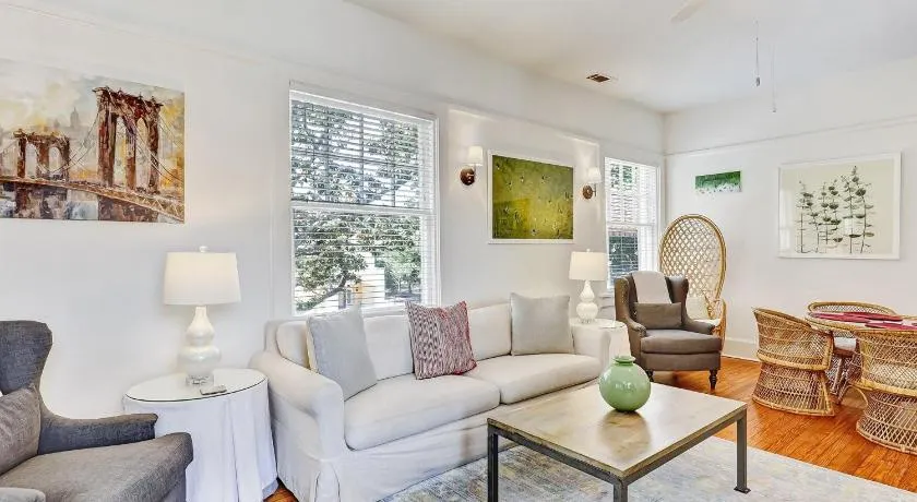 Drayton Place 3 - Image 1