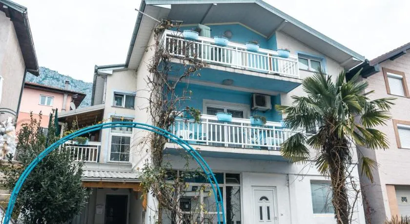 Tabia Condo - Image 1