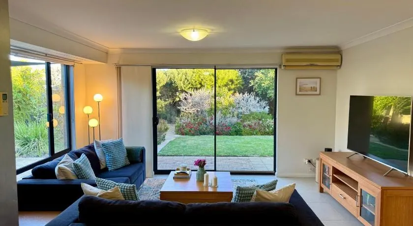 Wandju Villa - Image 1