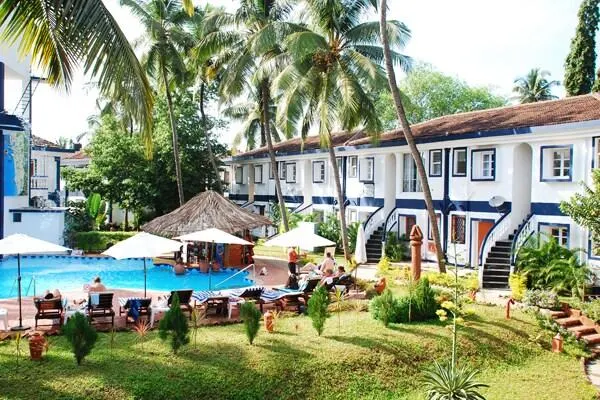 Pool View Apartment in Santana Beach Resort - Image 1