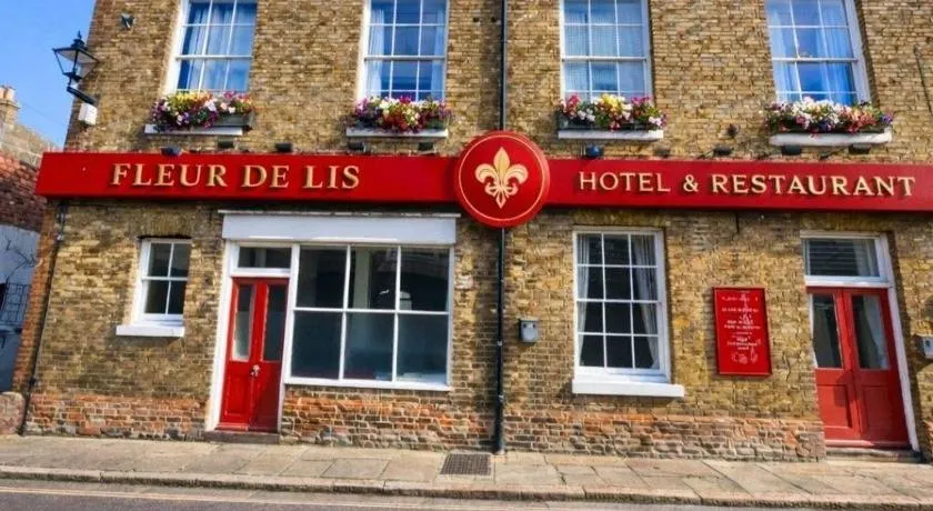 Fleur De Lis Hotel - Image 1