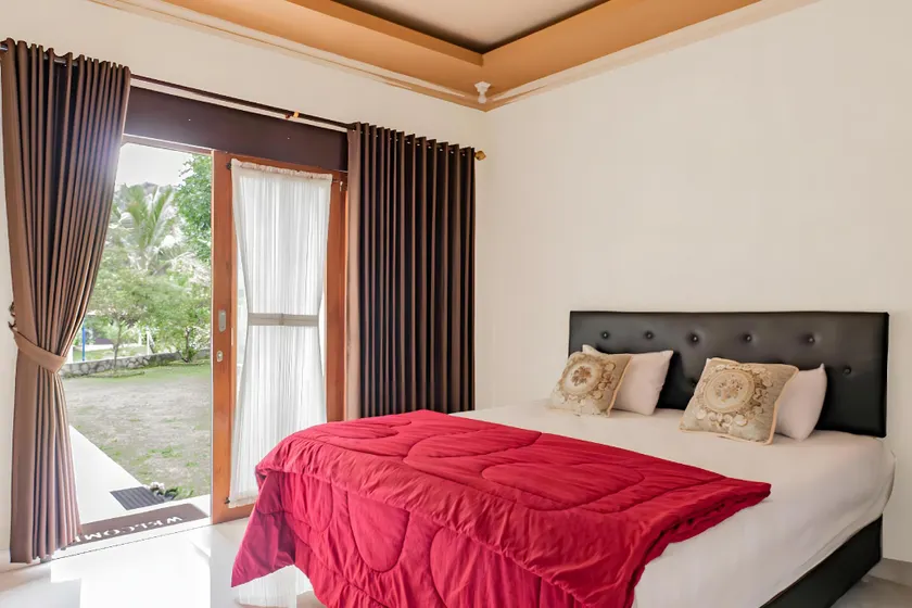 Calm Haven Villa with Amabela Garden Lovina Beach - Image 1