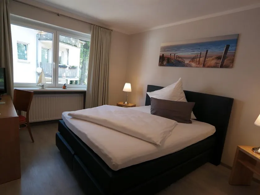 Hotel Lindas - Image 1