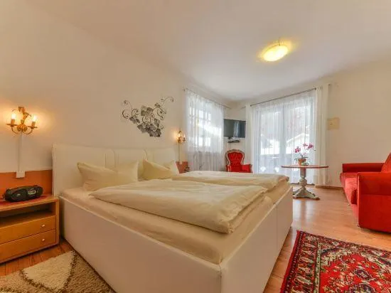 Hotel Garni Jägerhof - Image 1