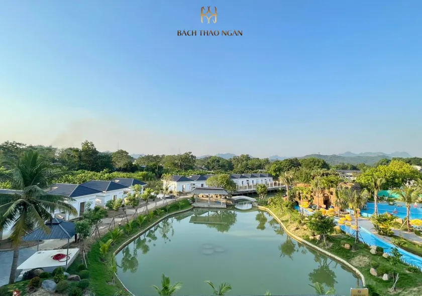 Bách Thảo Ngân Hotel Resort - Image 1