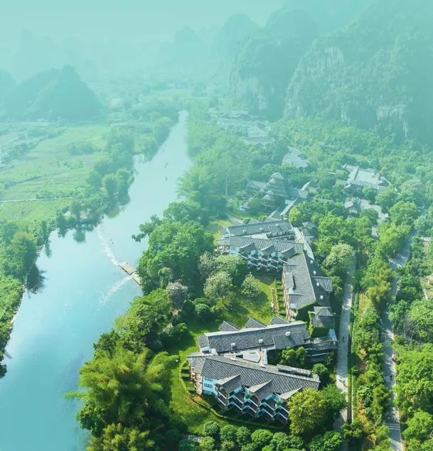 Yangshuo Riverside Resorts Hotel - Image 1