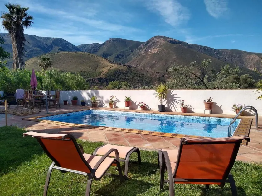 Holiday Home in Orgiva with Mountain Views - Image 1