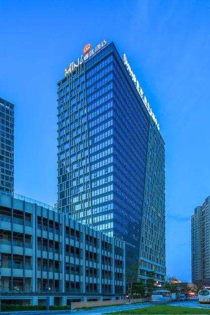 MiniMax Hotel Shishi - Image 1