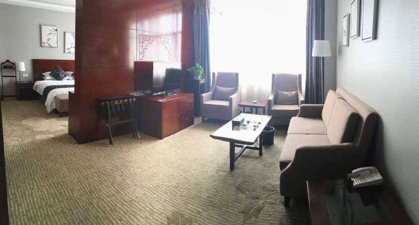 Qiyuan International Hotel Mengcheng - Image 1
