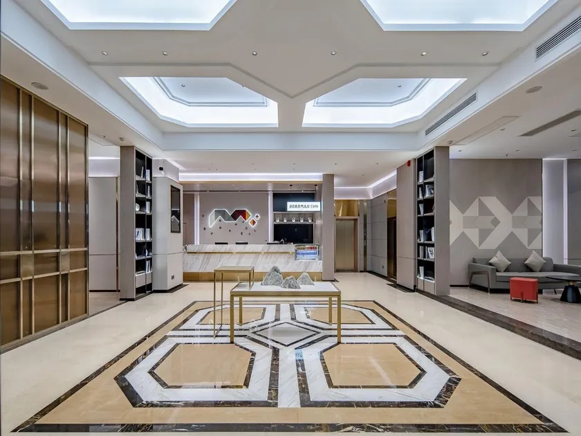Borrman Hotel Hezhou Municipal Plaza - Image 1