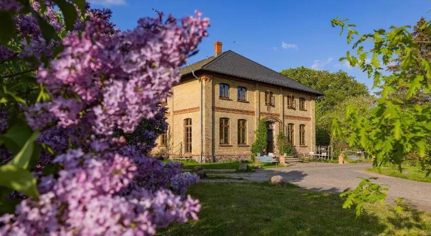 Gutshaus Lexow - zwischen Malchow, Waren-Müritz nahe Mecklenburgische Seenplatte - Image 1
