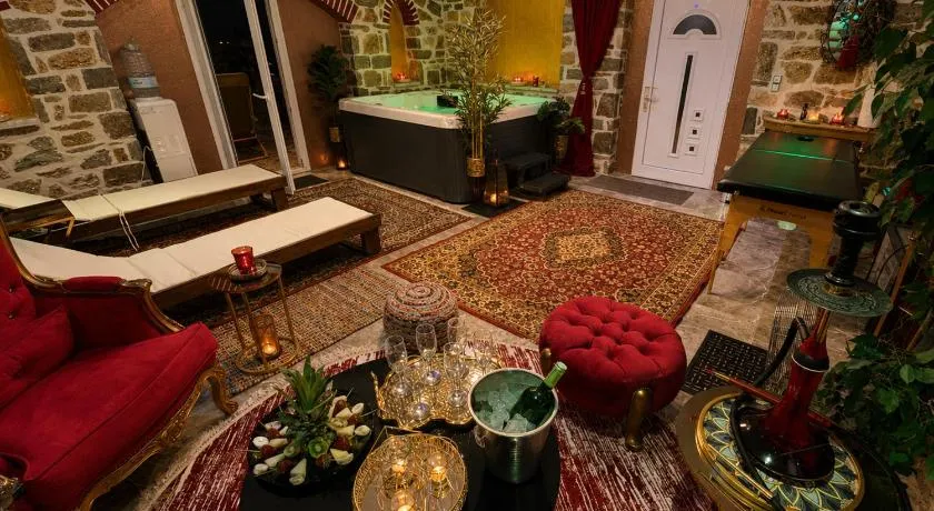 Eleni De Lux - Luxuri Stone Villa with Private Spa - Image 1