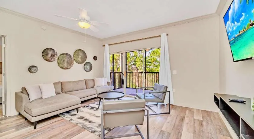 Spacious 2BR Condo with Pool , near Disney! - Image 1