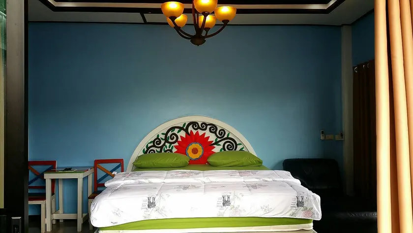 Ocean View Resort - Koh Sichang - Image 1