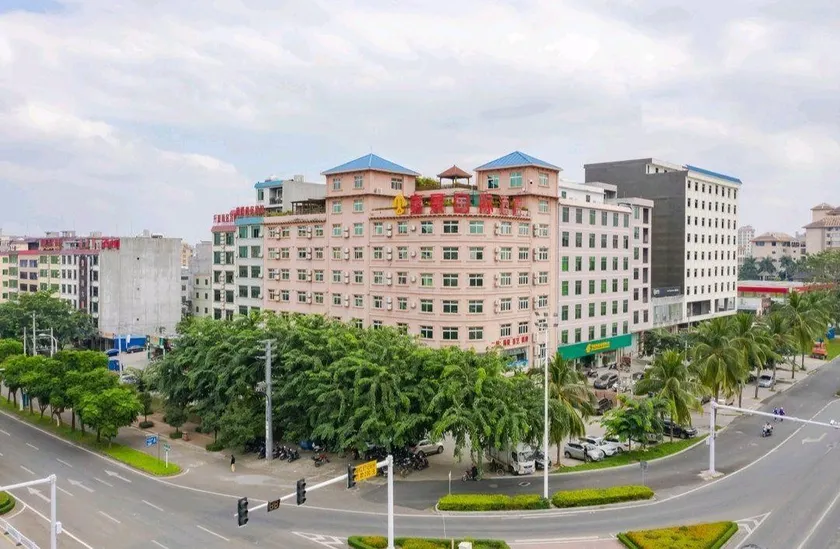 Jiajing International Hotel - Image 1