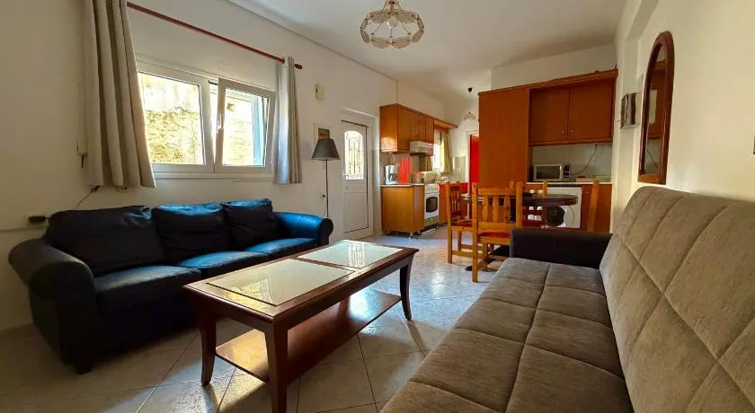 Kagiabis' Home - Image 1