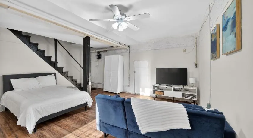 Cozy Baltimore Studio apts - Image 1