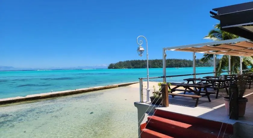 Hotel Hibiscus - Image 1