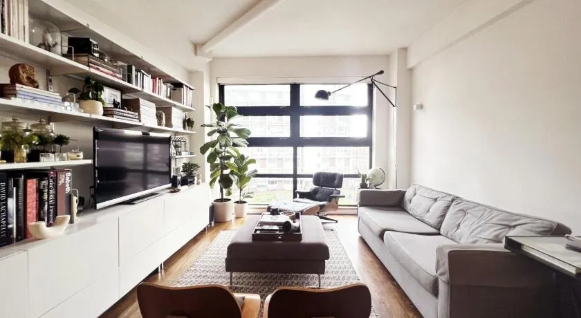Second Nest London Warehouse - Image 1