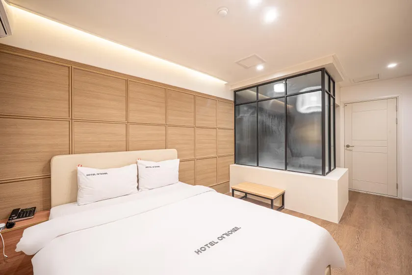 Gumi Wonpyeongdong Hotel Yeogieodae - Image 1