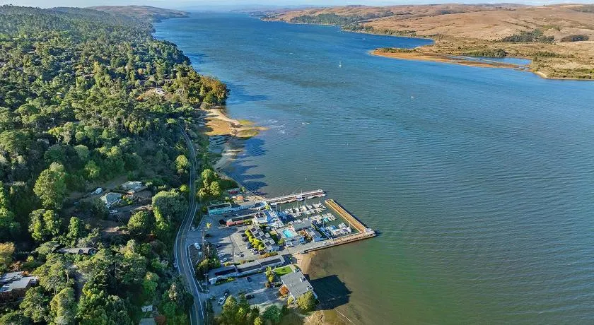 Tomales Bay Lodge and Marina Inc - Image 1