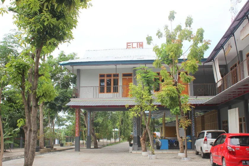 Pondok Wisata dan Restoran Elim - Image 1