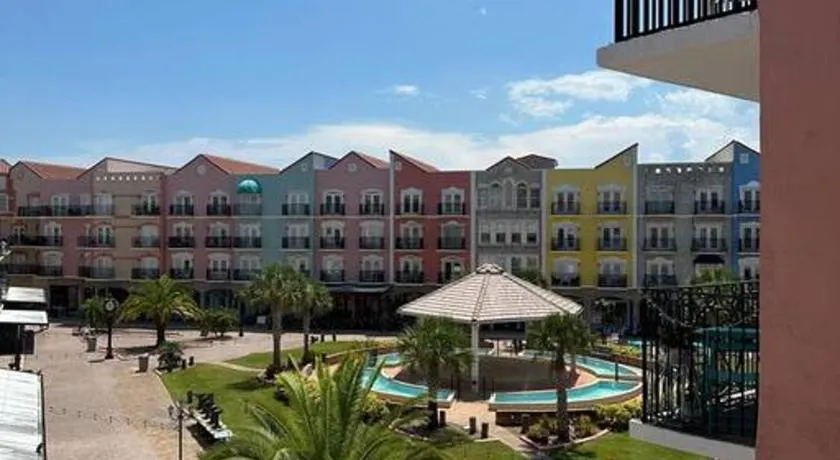 Charming Condo - European Vibe - Image 1