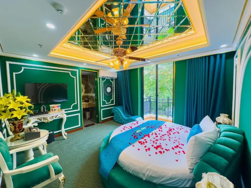 King's Hotel Pháp Vân - Image 1