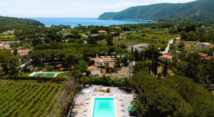Glamping at Elba - Image 1