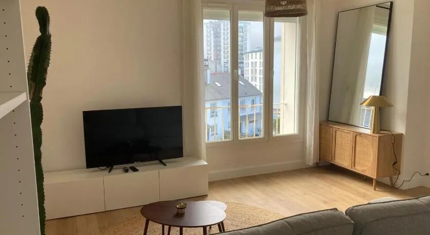 2 chambres, à deux pas du jardin botanique et de la mer - Image 1