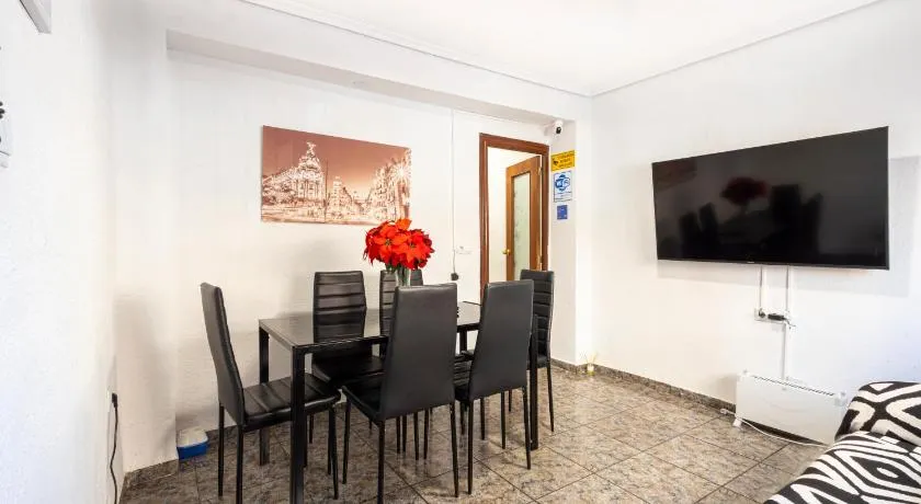 Cómodo apartamento cerca del metro y de la feria Valencia - Image 1