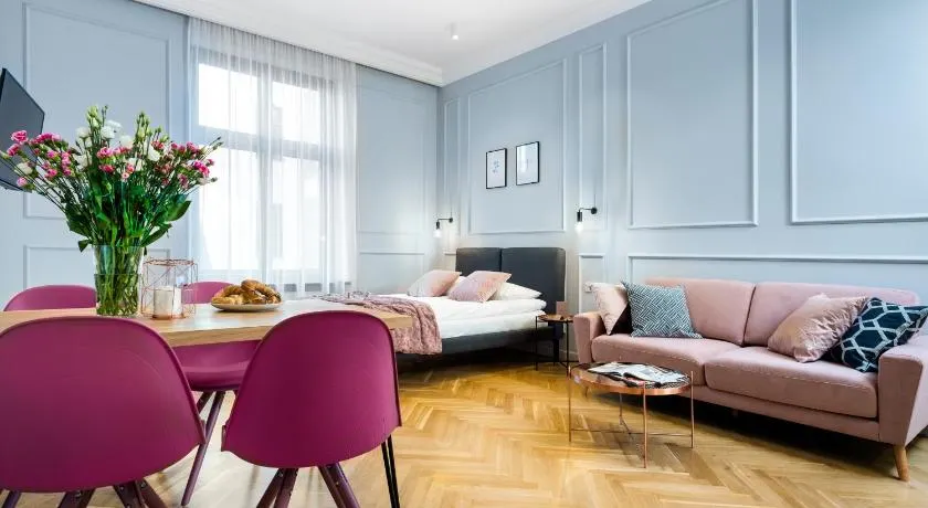 P&J Luxury Apartments - Image 1