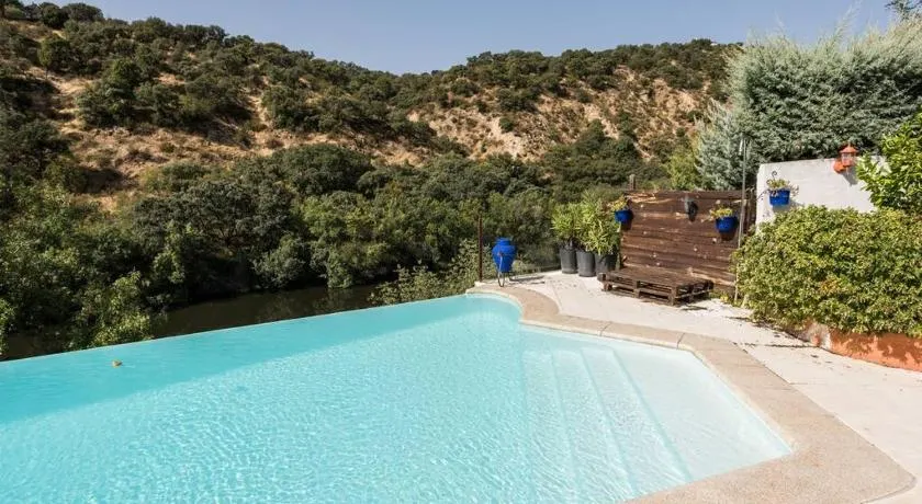 Casa con vistas increíbles, piscina Infinity y jardín con rincones preciosos - Image 1