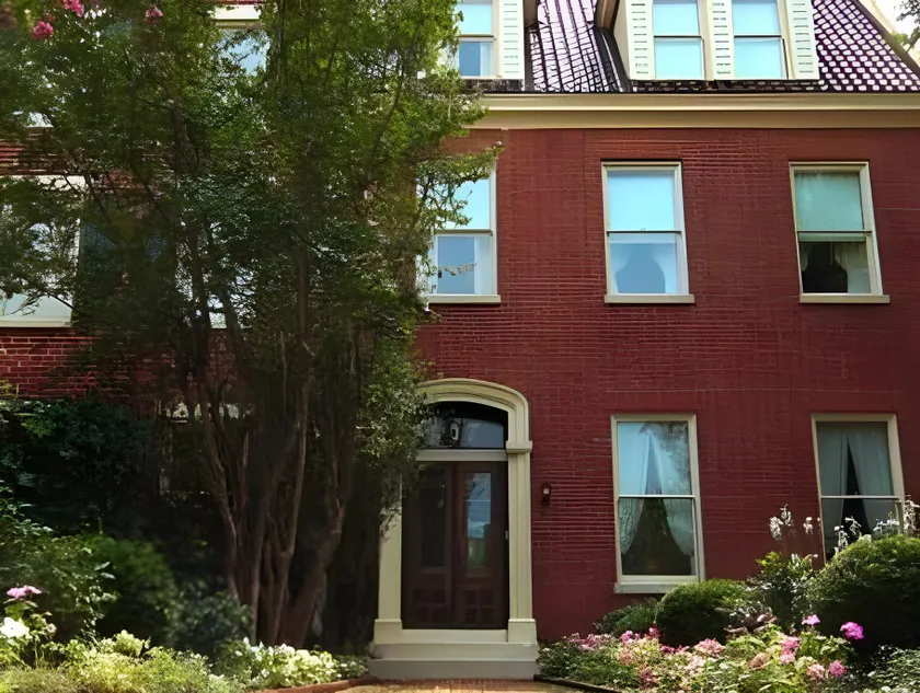 Rachael's Inner Harbor Boutique Inn - Image 1