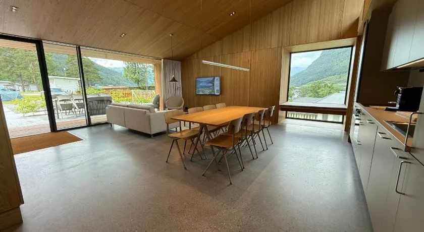 Kinsarvik Camping - Image 1