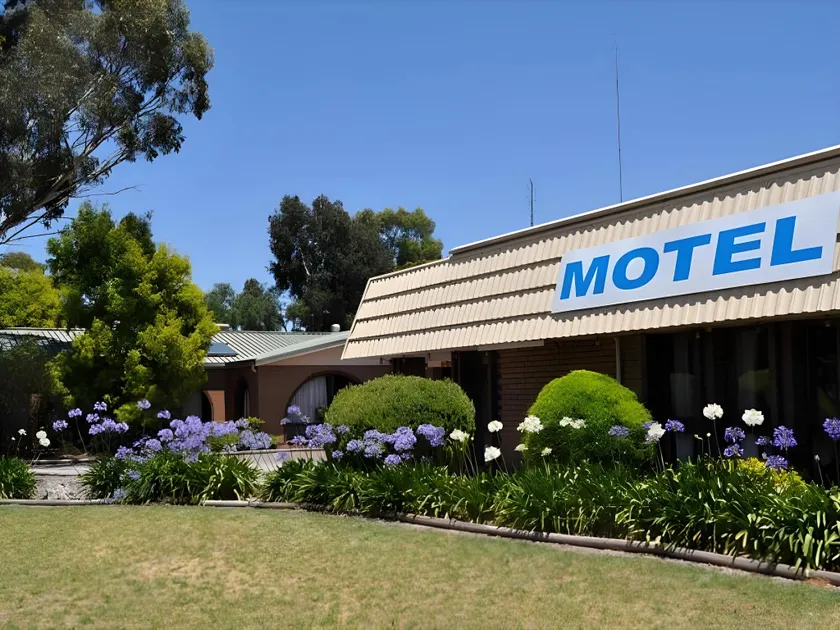 Keith Motor Inn - Image 1