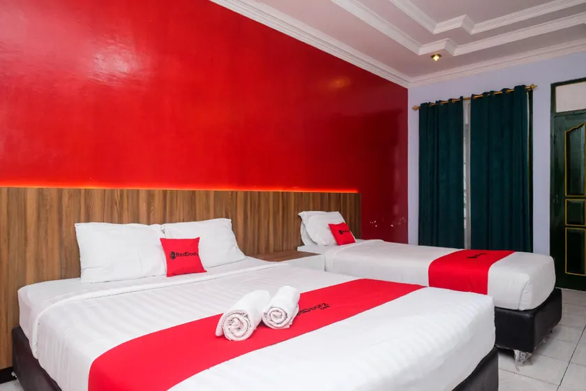 RedDoorz At Pondok Eyang Obi Sleman - Image 1
