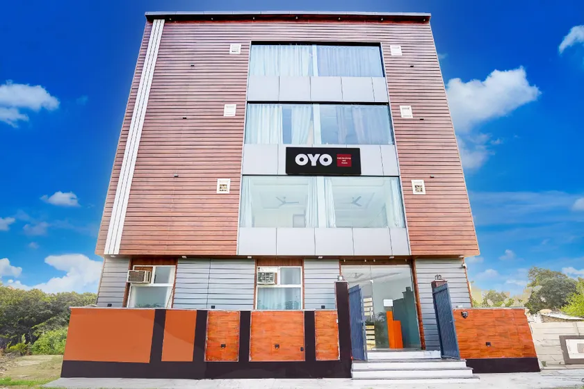 Hotel O Varn Residency And Hotels - Image 1