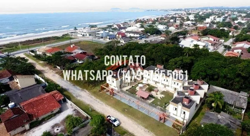 Sobrado para temporada 200m da praia Itapoá SC - Image 1