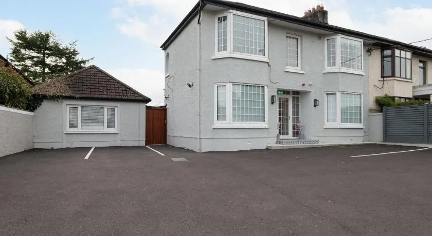 Belvedere House Cork Guest House - Image 1