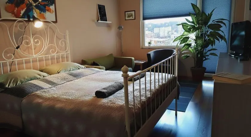 Apartment 132 - Image 1
