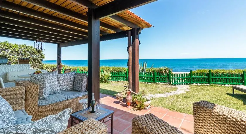 Beach Villa Dorada - Image 1