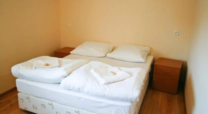 Hotel 7 - Image 1