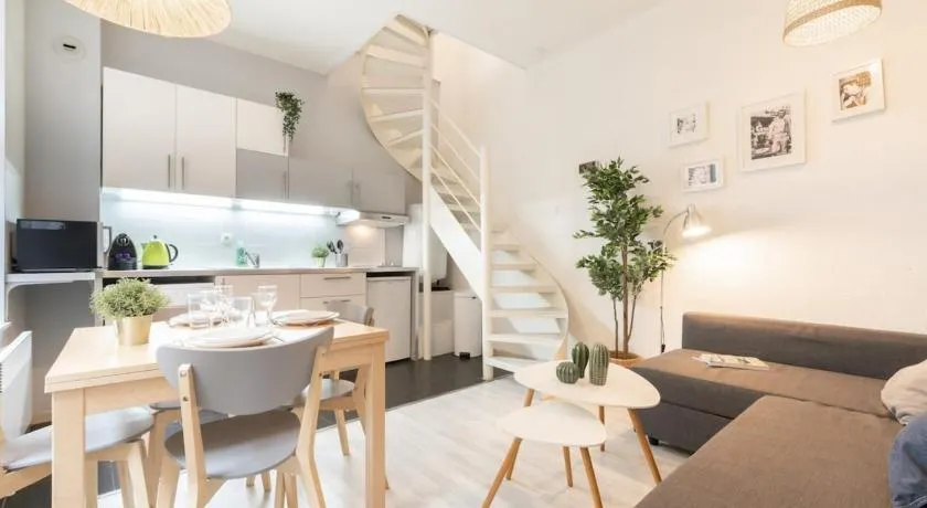 Vieux Lille bright duplex ! 3pers - Image 1