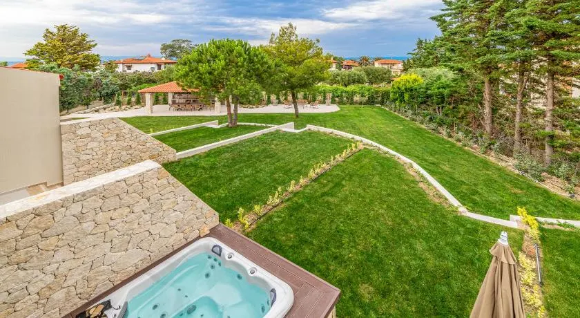 Pelagus Luxury Villas - Image 1